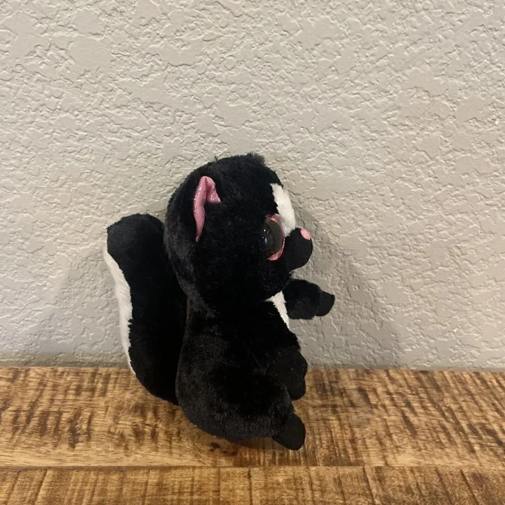TY Beanie Boos Flora the Skunk 6